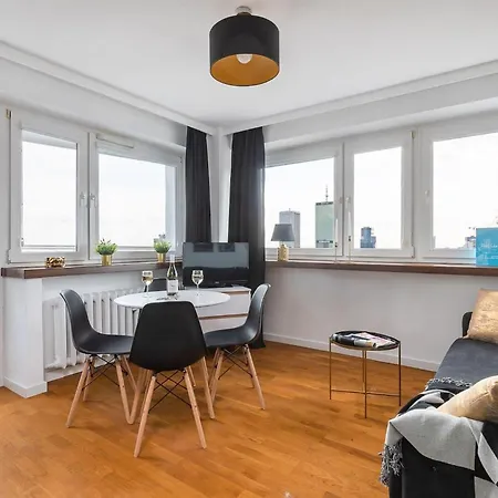Chmielna 35 - View By Renters * Warszawa